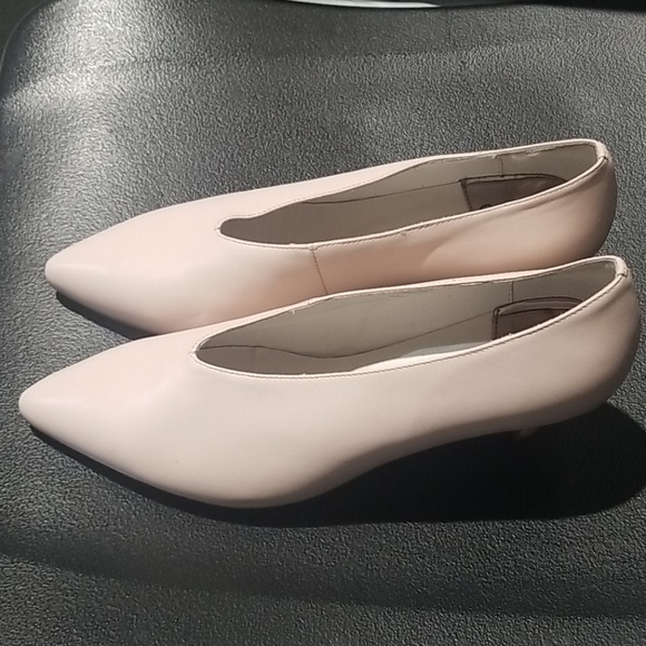 Jeffrey Campbell pink kitten heels size 9.5 NWOT - Picture 3 of 10